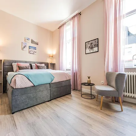 Apartment Bad Camberg 公寓 *